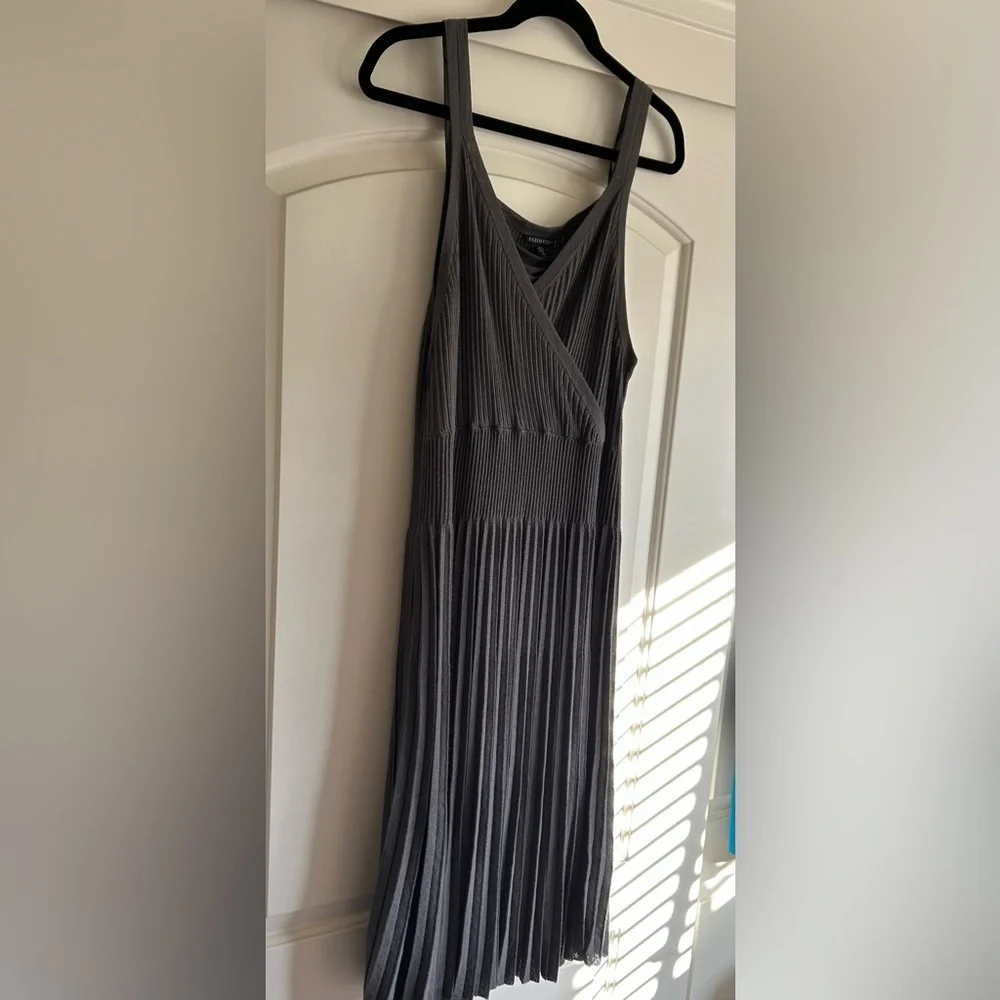 EILEEN FISHER Refined Viscose Pleat Kick Surplice Knee Length Dress, XL NWT - Picture 5 of 15